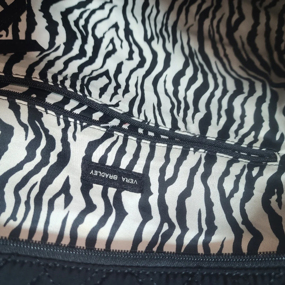 VERA BRADLEY EUC XL WEEKENDER BLACK QUILTED TRAVEL BAG LUGGAGE STYLE - Picture 9 of 9